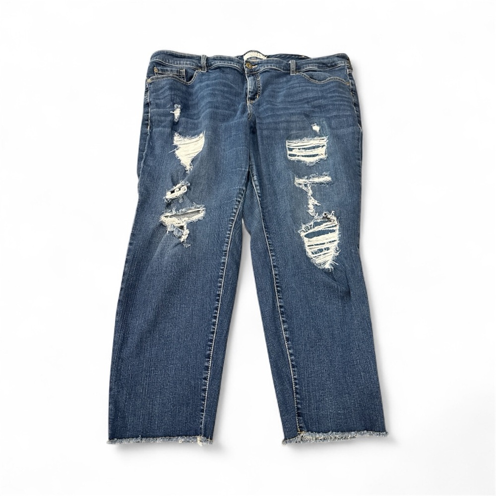 Torrid Stretch Crop Boyfriend Distressed Jeans Womens Size 24 Blue